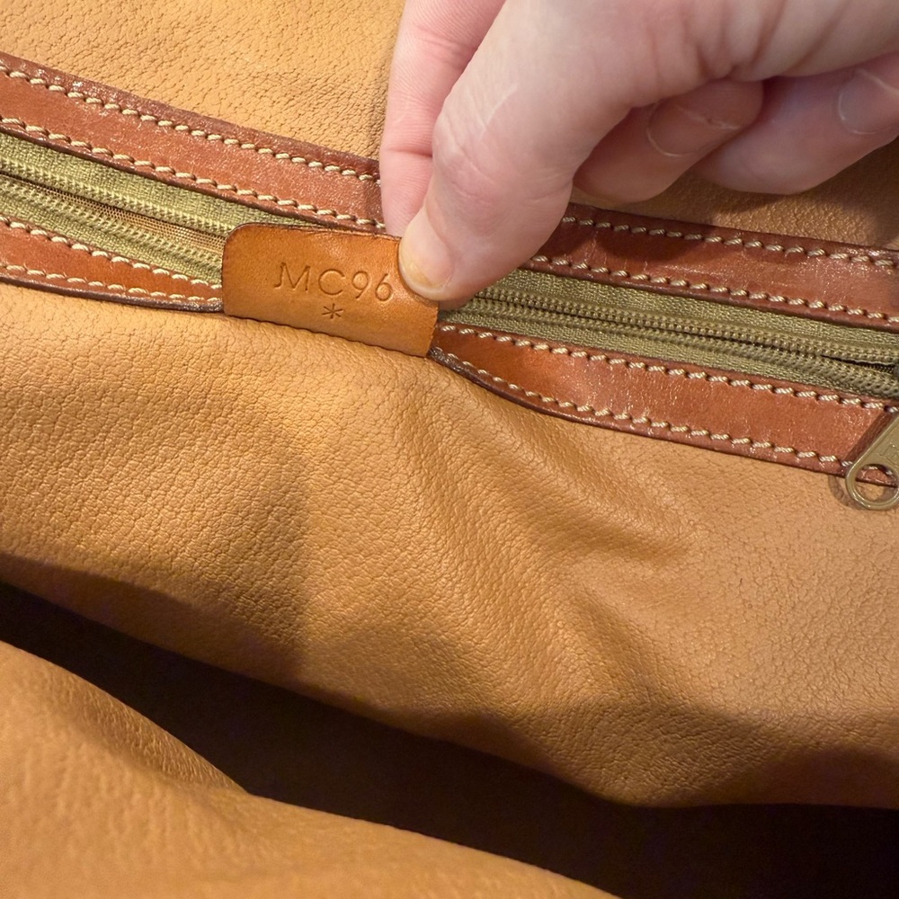Celine Authentic Patterned Handbag - Picture 12 of 15